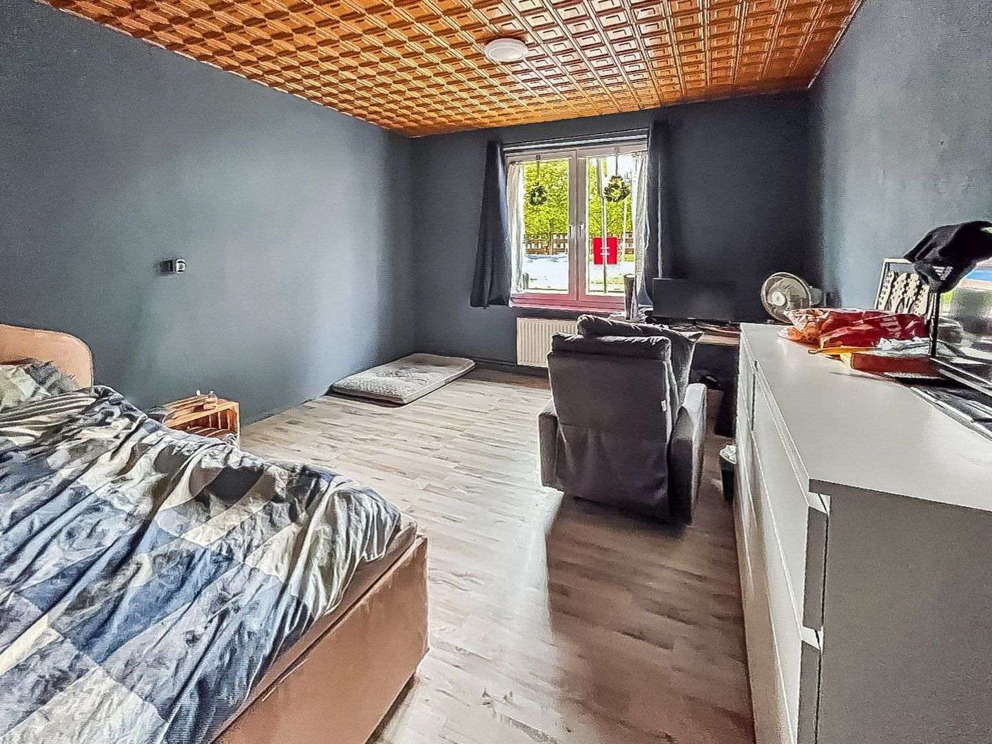 Immobilie in Nordenham - Komfortables und energetisch saniertes Einfamilienhaus mit viel Platz in Nordenham-Einswarden  - Bild 1