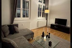 2-Zimmer-Wohnung im ruhigen Gartenhaus – Balkon, Aufzug & Gemeinschaftsgarten in Berlin-Mitte