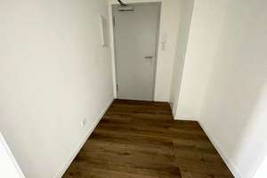 Renovierte 3-Zimmer-Wohnung: moderne Ausstattung, Balkon, neues Wannenbad, separate Küche, sep. WC – Friedensstraße 114a, 51145 Urbach, Köln – Vorschaubild 25