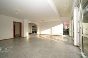 Halbes Haus, volles Glück, sofort einziehen! - FALC Immobilien Heilbronn – Schloßgartenstraße 3/1, 74249 Jagsthausen – Vorschaubild 9
