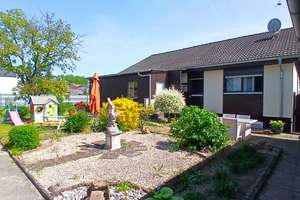 Sonniger Bungalow in ruhiger und idyllischer Lage – Die vollständige Adresse der Immobilie erhältst du vom Anbieter., 76771 Hördt – Vorschaubild 1