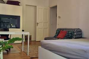 Urbaner Lifestyle trifft absolute Ruhe im Hinterhaus! – Die vollständige Adresse der Immobilie erhältst du vom Anbieter., 12049 Neukölln (Ortsteil), Berlin – Vorschaubild 2