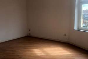 Helle 4,5-Zimmer-Wohnung im 2. OG an der Querstraße in Bochum – Querstraße 13, 44866 Wattenscheid-Mitte, Bochum – Vorschaubild 4