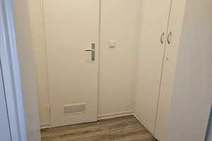 Renovierte & moderne 1-Zimmer-Wohnung mit Balkon - zentral in Geestemünde! – Bülkenstraße 7, 27570 Bremerhaven – Vorschaubild 5