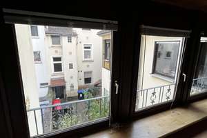 Wohnen mit Charakter: 3-Zimmer-Wohnung in der Karlsruher Südstadt – Die vollständige Adresse der Immobilie erhältst du vom Anbieter., 76137 Südstadt, Karlsruhe – Vorschaubild 3