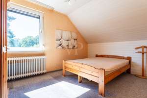 * VIEL PLATZ FÜR SIE UND IHRE LIEBEN * EIN-/ ODER ZWEIFAMILIENHAUS MIT RIESIGEM GARTEN – Die vollständige Adresse der Immobilie erhältst du vom Anbieter., 38446 Reislingen, Wolfsburg – Vorschaubild 15