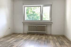 Großzügig geschnittene 3 Zimmer-Wohnung in Schildesche mit Balkon zu vermieten – Am Pfarracker 42, 33611 Schildesche, Bielefeld – Vorschaubild 3