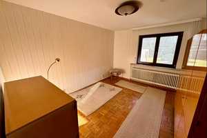 Gepfl. Haus mit tollem Grundstück, schöner Garage, Keller und neuem Dach – Steinburg (Kreis) – Vorschaubild 7