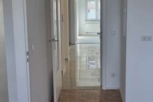 helle 2-Zimmer-Wohnung in Köln-Ehrenfeld – Die vollständige Adresse der Immobilie erhältst du vom Anbieter., 50823 Ehrenfeld (Ortsteil), Köln – Vorschaubild 5