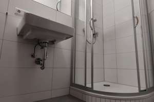Nach Komplettsanierung: Großzügige 5-Zimmer-Wohnung mit 2 Bädern und EBK im 1. OG in Stuttgart-Süd – Dornhaldenstraße 7, 70199 Heslach, Stuttgart – Vorschaubild 5