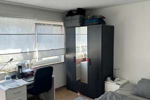 Gepflegte 1-Zimmer-Wohnung  mit Einbauküche in Stuttgart-Feuerbach – Die vollständige Adresse der Immobilie erhältst du vom Anbieter., 70469 Feuerbach-Mitte, Stuttgart – Vorschaubild 2