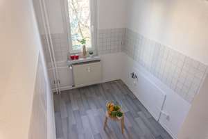 Tolle 2-Raum-Wohnung mit Tageslichtbad – L.-Ebersberger-Str. 65, 9127 Gablenz, Chemnitz – Vorschaubild 2