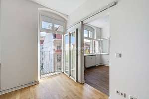 Im Samariterviertel! 1-Zi. Altbauwohnung, Balkon + EBK! – Pettenkoferstr. 32, 10247 Friedrichshain, Berlin – Vorschaubild 8