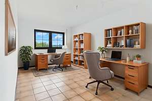 Großzügiges Einfamilienhaus mit Gewerbeoption in Neu-Anspach – 9 Zimmer, Balkon, Weitblick & Sauna – Die vollständige Adresse der Immobilie erhältst du vom Anbieter., 61267 Neu-Anspach – Vorschaubild 11