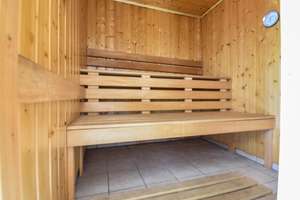 Wohnen mit Charakter. Außergewöhnliche Dachgeschosswohnung mit Kamin, Sauna und Dachterrasse. 123m². – Die vollständige Adresse der Immobilie erhältst du vom Anbieter., 41061 Gladbach, Mönchengladbach – Vorschaubild 20