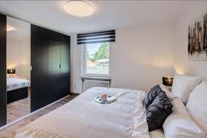 Möbliert: Ansprechende 2-Zimmer Wohnung, nähe BMW  – Die vollständige Adresse der Immobilie erhältst du vom Anbieter., 80807 Milbertshofen, München – Vorschaubild 4