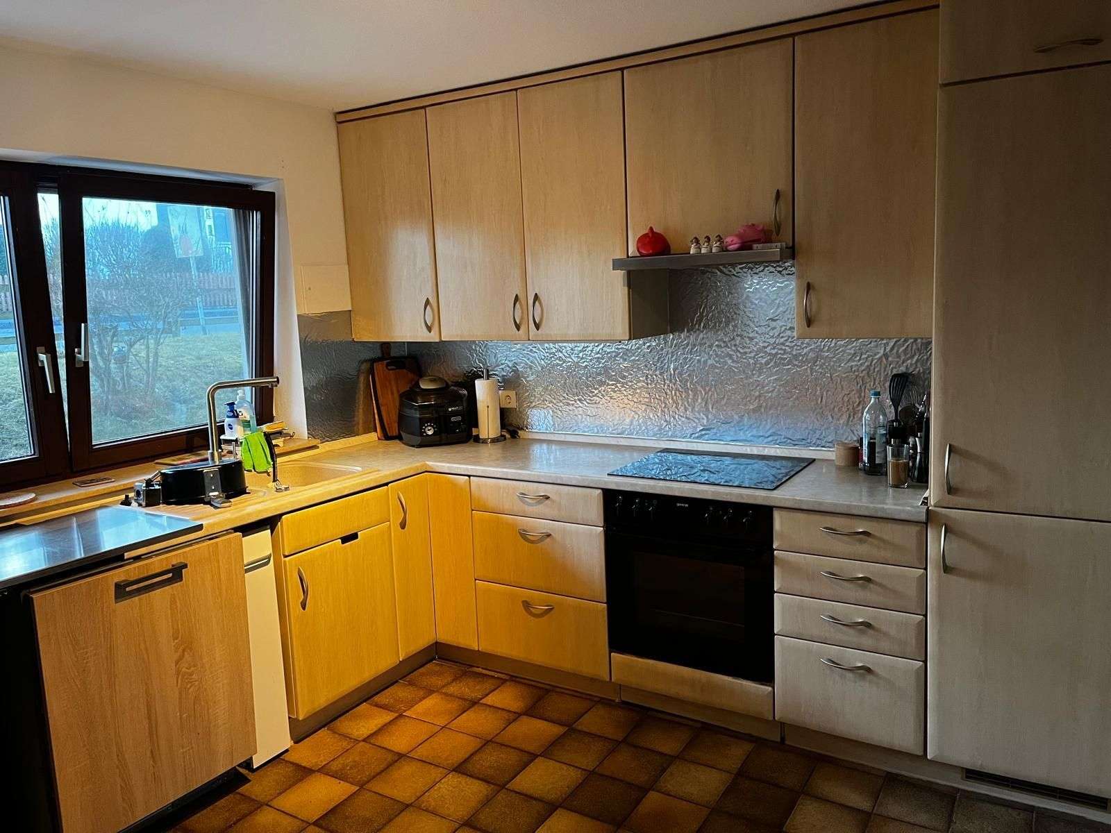 Immobilie in Riedlingen - Attraktive 2‑Zimmer‑Souterrainwohnung mit Terrasse und Garage in ruhiger Lage von Riedlingen - Bild 2