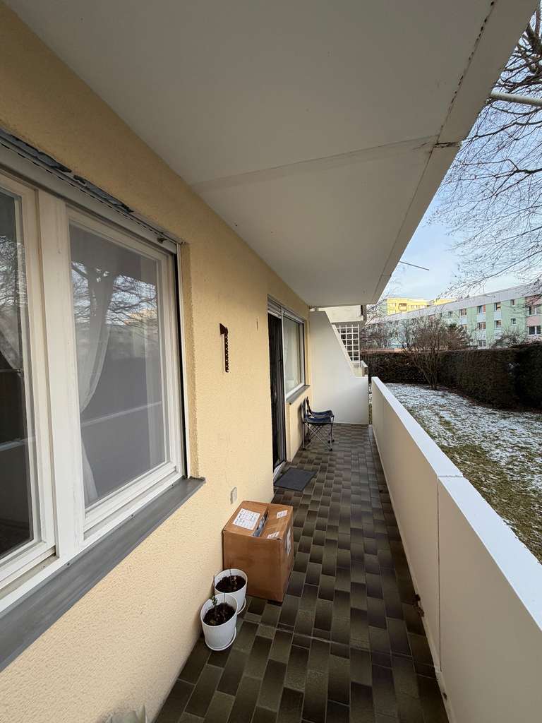 Immobilie in Eichenau - 2-Zimmer Hochparterre Wohnung - Südwestbalkon - in absolut ruhiger Lage - für Kapitalanleger - Bild 2