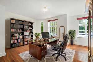 Wohnen, Arbeiten, Vermieten – Vielseitiges Jugendstilhaus mit Potenzial – Kiel – Vorschaubild 2