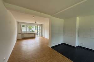 Erdgeschosswohnung mit Dusche! – Hölderlinstraße 22, 47226 Rheinhausen-Mitte, Duisburg – Vorschaubild 2