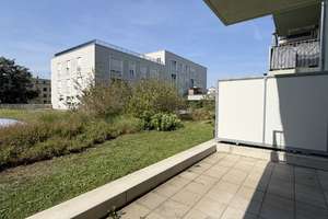 Lichtdurchflutete 3-Raum-Wohnung mit Einbauküche und Terrasse – Friedrichstraße 5, 1067 Friedrichstadt, Dresden – Vorschaubild 7
