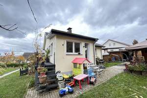 Freistehendes Einfamilienhaus mit Anbau, Garage, Doppelcarport und Garten in Warburg-Rimbeck – Die vollständige Adresse der Immobilie erhältst du vom Anbieter., 34414 Warburg – Vorschaubild 3