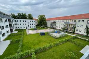 Ihr neues Zuhause am Schlosspark – im grünen Herzen Berlins – sofort verfügbar – Die vollständige Adresse der Immobilie erhältst du vom Anbieter., 12683 Biesdorf, Berlin – Vorschaubild 13