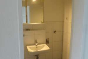 Super 1-Zimmer Wohnung, große Loggia, Einbauküche, neues Bad, teilmöbliert – Illerstraße 64A, 38120 Weststadt, Braunschweig – Vorschaubild 11