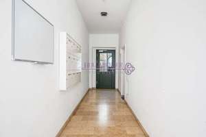 Charmantes, denkmalsaniertes Apartment mit Terrasse & EBK – Stadtnah wohnen mit Stil! – Schwandorfer Straße 7, 93059 Steinweg-Pfaffenstein, Regensburg – Vorschaubild 9
