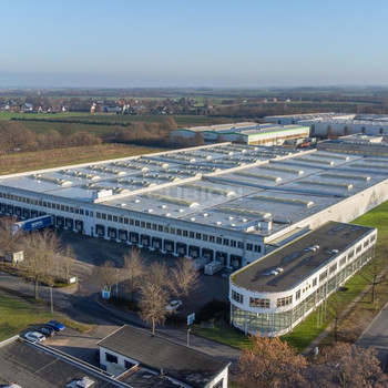 TOP Logistikfläche mit 23 Rampen und 24/7 in Soest an der A44!