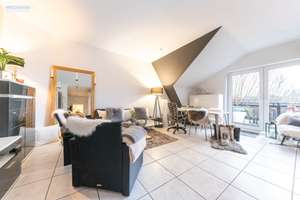 Ein Zuhause zum Verlieben: Dachgeschosswohnung mit besonderem Flair – Die vollständige Adresse der Immobilie erhältst du vom Anbieter., 45239 Fischlaken, Essen – Vorschaubild 4