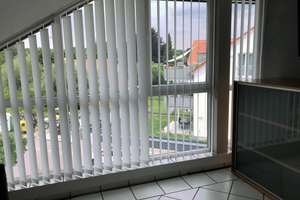 Geschmackvolle DG-Wohnung mit zwei Räumen und Einbauküche in Ingolstadt – Die vollständige Adresse der Immobilie erhältst du vom Anbieter., 85051 Süd, Ingolstadt – Vorschaubild 7