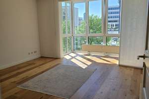 Exklusives Penthouse in Altona: Maisonette-Wohntraum mit Dachterrasse & Wintergarten – Die vollständige Adresse der Immobilie erhältst du vom Anbieter., 22767 Altona-Altstadt, Hamburg – Vorschaubild 13