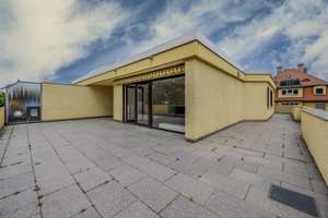 Großzügiges Penthouse mit Kamin nahe dem Nymphenburger Schlosspark – Die vollständige Adresse der Immobilie erhältst du vom Anbieter., 81247 Obermenzing, München – Vorschaubild 8