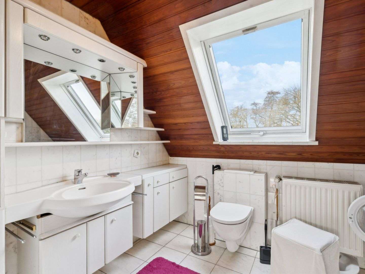 Immobilie in Otterndorf - Großzügiges Wohnhaus mit Einliegerwohnung in attraktiver Lage von Otterndorf - Bild 4