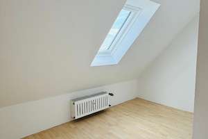 Familien aufgepasst: Helle Maisonette Wohnung in Hassels! – Hasselsstraße 109, 40599 Hassels, Düsseldorf – Vorschaubild 6