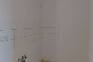 2-Zimmer-Wohnung mit Balkon und Aufzug zur sofortigen Anmietung! – Prohliser Allee 31, 1239 Prohlis-Süd, Dresden – Vorschaubild 4