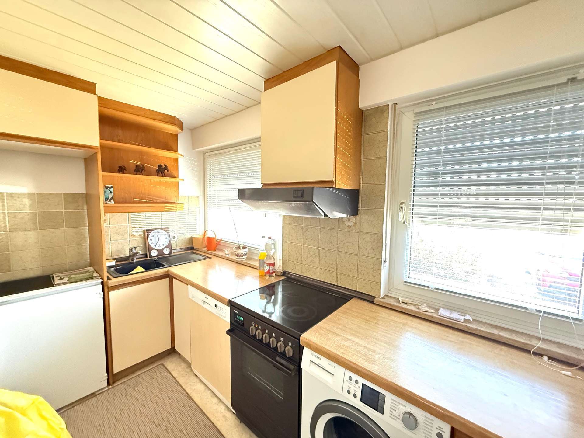 Immobilie in Planegg - *** Helle 4-Zimmer-Wohnung, ruhige Lage, mit Südloggia und einer Westterrasse *** *** - Bild 7