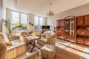 KENSINGTON - Exklusiv -
Einzigartiges Einfamilienhaus mit Einliegerwohnung auf 2486 qm Grundstück – Havelland (Kreis) – Vorschaubild 5