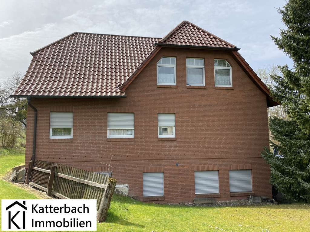 Immobilie in Delligsen - Freistehendes Ein- bis Zweifamilienhaus mit großem Grundstück in Kaierde bei Delligsen - Bild 2