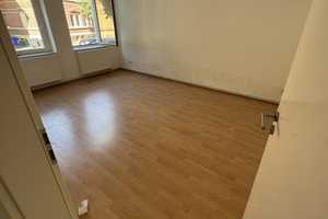 Ansprechende und modernisierte 4-Zimmer-Hochparterre-Wohnung in Braunschweig – Riedestraße 12, 38102 Braunschweig – Vorschaubild 2