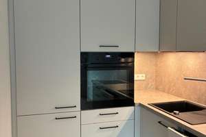 Wohnen mit Charakter: Elegante 2,5-Zimmer-Wohnung in Steglitz – Albrechtstraße 22, 12167 Steglitz, Berlin – Vorschaubild 3