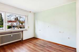 Mit Blick über die Nachbarschaft und die City in Reichweite: Zwei Zimmer mit Stellplatz in Feuerbach – Die vollständige Adresse der Immobilie erhältst du vom Anbieter., 70469 Feuerbacher Tal, Stuttgart – Vorschaubild 5