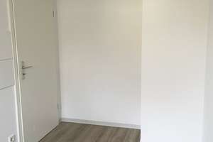 2 Monate mietfrei als Umzugsbonus! Helle 3 Zimmer Wohnung mit Balkon, Bad mit Wanne – Erlenstraße 64, 41239 Schrievers, Mönchengladbach – Vorschaubild 9