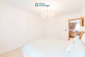 Elegantes Einfamilienhaus mit Wohlfühlcharakter – Die vollständige Adresse der Immobilie erhältst du vom Anbieter., 70437 Rot, Stuttgart – Vorschaubild 27