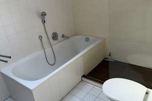 Charmante 3-Zimmer-DG-Wohnung im 4. OG  in Bad Cannstatt mit einmaliger Aussicht – Die vollständige Adresse der Immobilie erhältst du vom Anbieter., 70374 Espan, Stuttgart – Vorschaubild 3