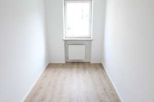 - ruhig gelegene 2,5 Zimmer Wohnung Neuhausen nahe Leonrodplatz – Maria-Luiko-Straße 28, 80636 Alte Kaserne, München – Vorschaubild 2
