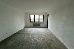 Großzügige 4-Zimmer-Wohnung mit Balkon und Garage in Mitterteich – Die vollständige Adresse der Immobilie erhältst du vom Anbieter., 95666 Mitterteich – Vorschaubild 2
