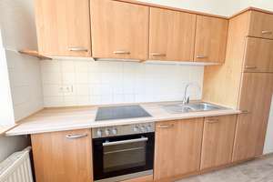 Gemütliche 3-Zimmer-Wohnung mit Balkon in Chemnitz-Bernsdorf - jetzt zum Verkauf! – Lutherstraße 67, 9126 Bernsdorf, Chemnitz – Vorschaubild 5