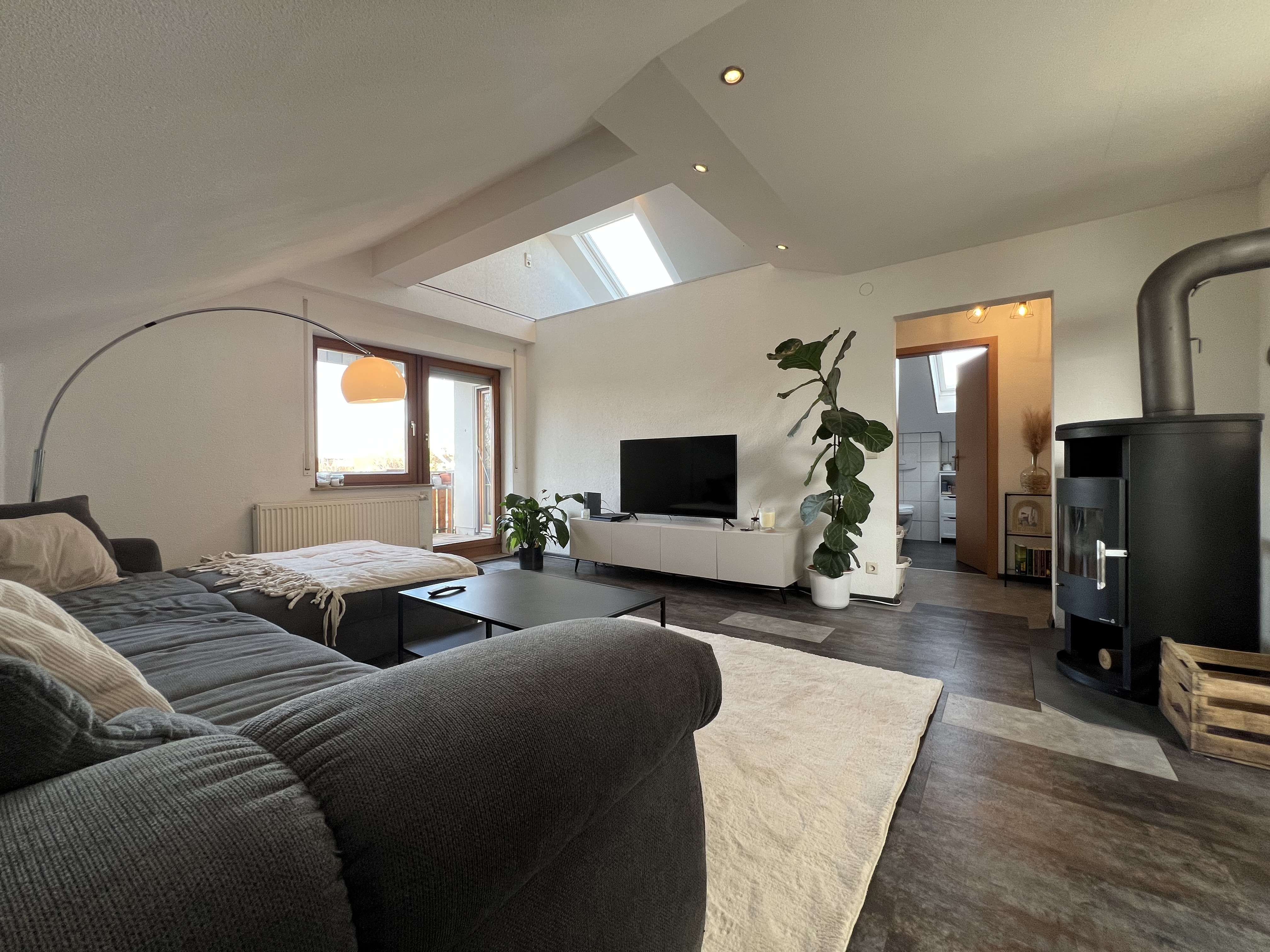 Immobilie in Dunningen - Familientraum in bevorzugter Wohnlage - Charmantes Zweifamilienhaus mit Einliegerwohnung - Bild 14